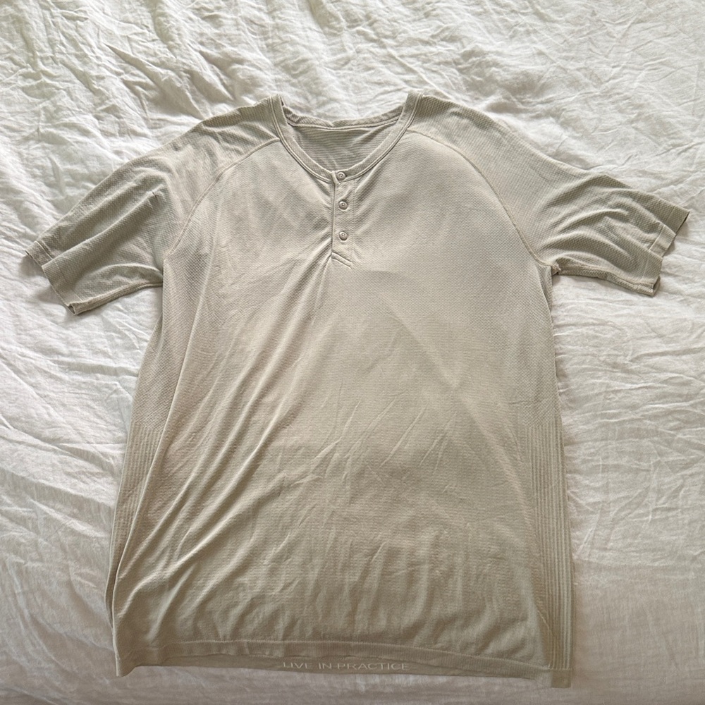 Lululemon MVT Henley Shirt Men’s Large L